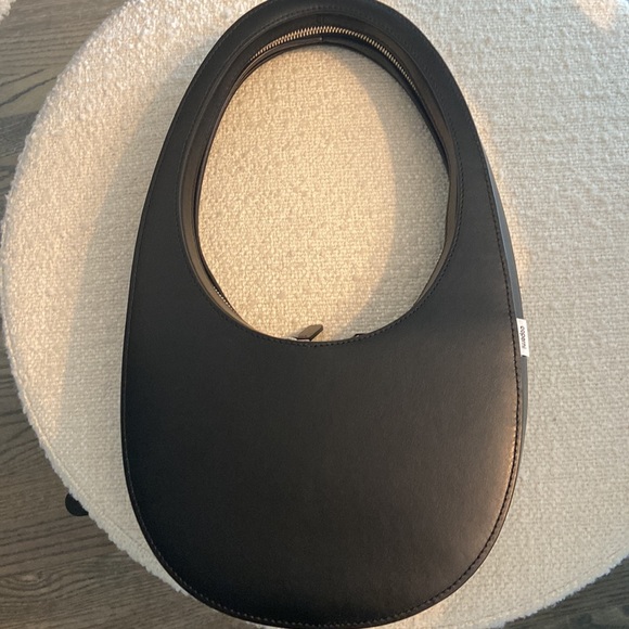 NEW Coperni Paris black Swipe bag as seen on Kendall Jenner - Picture 6 of 10